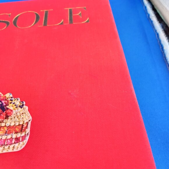 vintage 2013 Art & Sole book 2013 signed art book about shoe sculptures - Picture 8 of 12